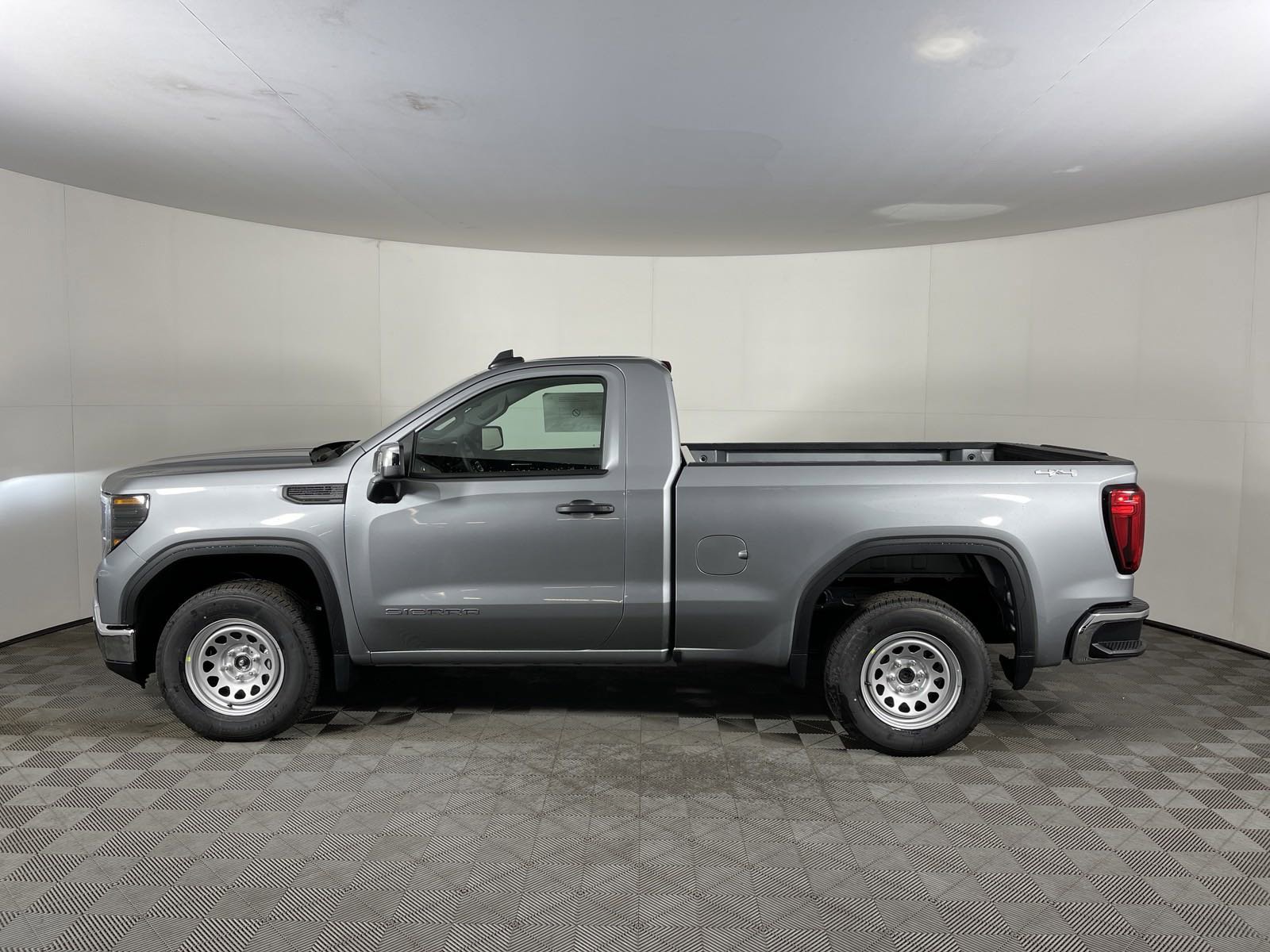 New 2024 GMC Sierra 1500 Pro Regular Cab in Altoona 24GT198 Stuckey GMC