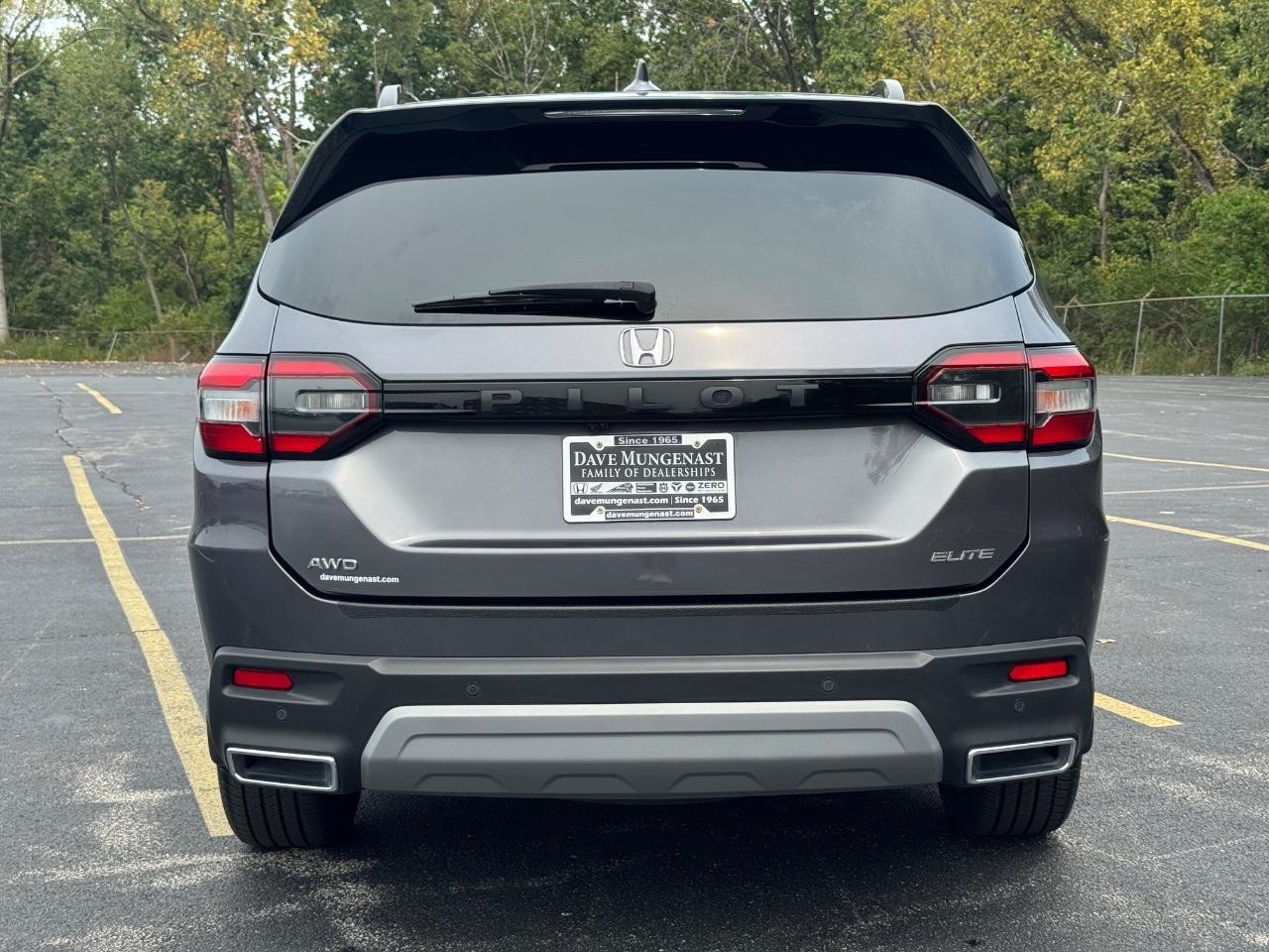 2023 Honda Pilot Elite photo 3