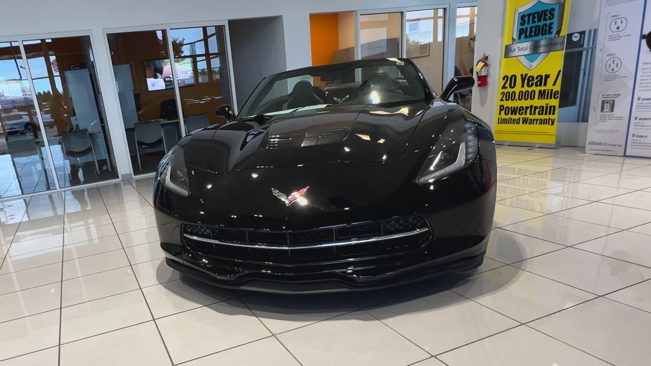 2016 Chevrolet Corvette Stingray 1LT photo 30