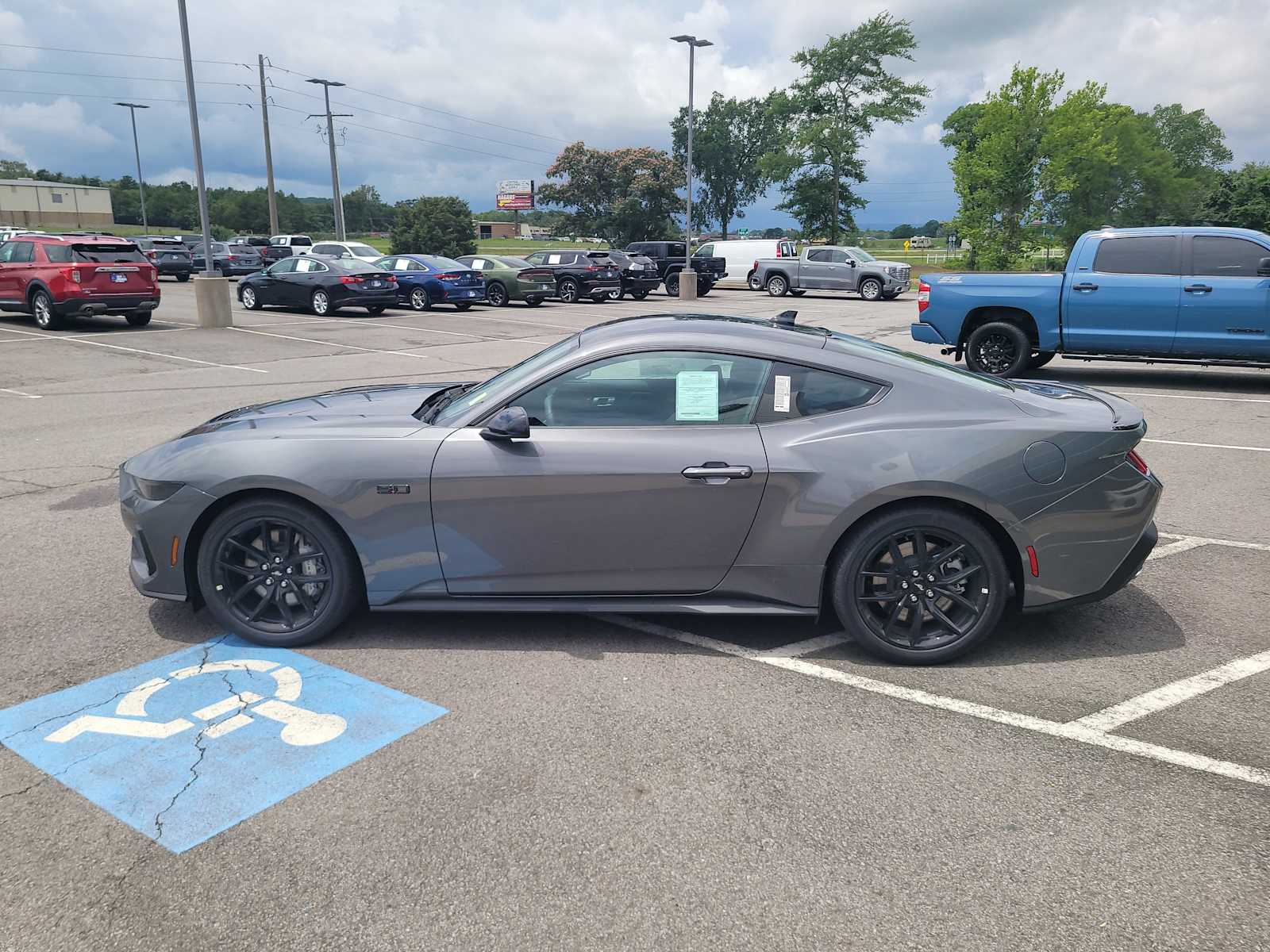 2025 Ford Mustang GT Premium photo 6