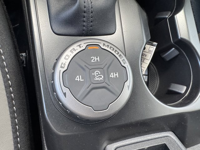 2025 Ford Bronco Outer Banks photo 19