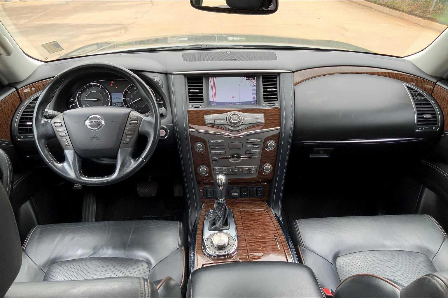 2020 Nissan Armada SL photo 13