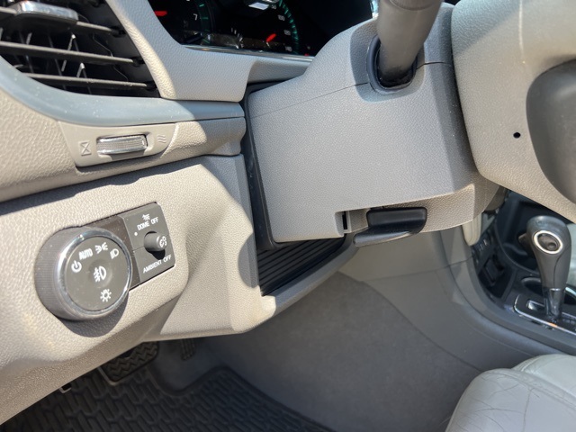 2016 Chevrolet Traverse 2LT photo 18