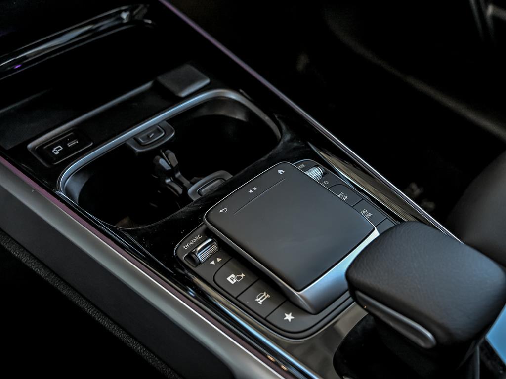 2022 Mercedes Benz GLB 250 4MATIC photo 20