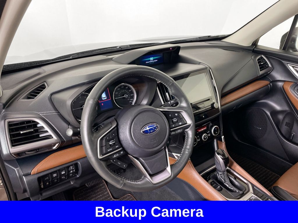 2022 Subaru Forester Touring photo 9