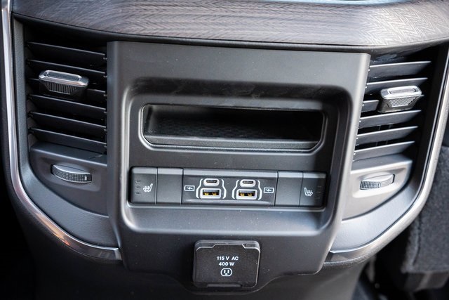 2025 Ram 2500 Laramie photo 32