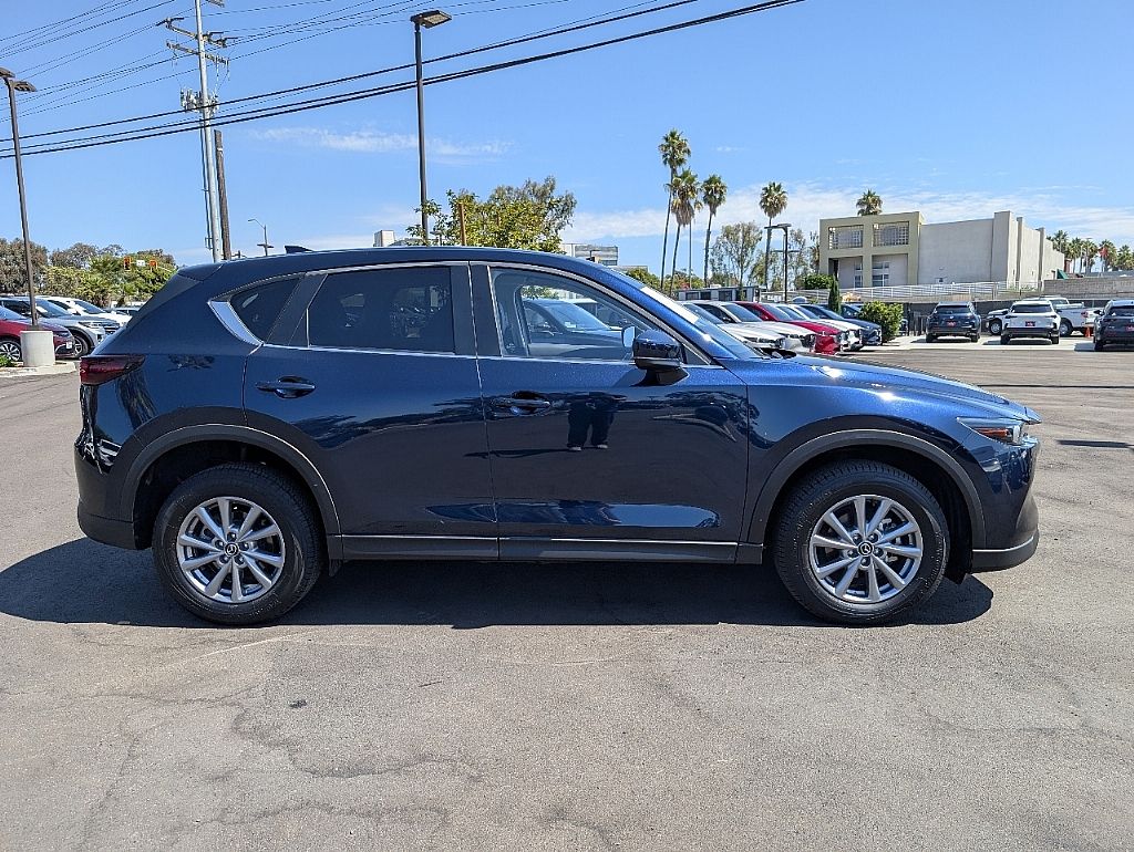 2023 Mazda CX-5 2.5 S Preferred photo 5