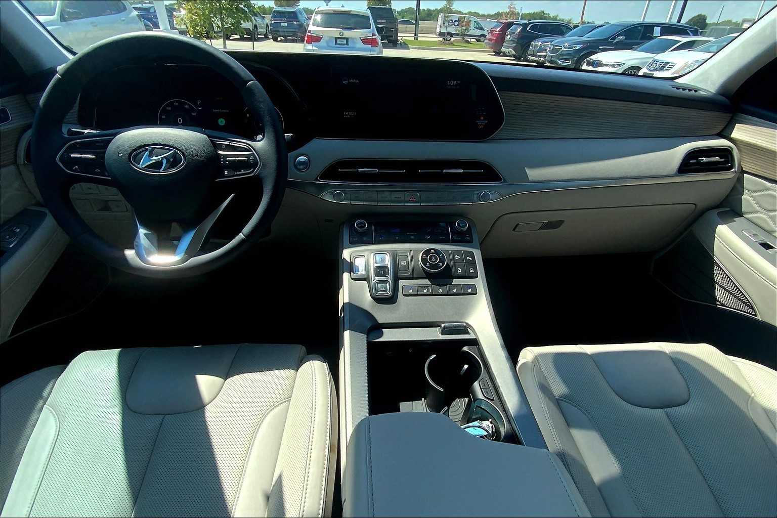 2022 Hyundai Palisade Calligraphy photo 10