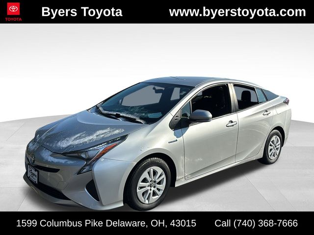 2016 Toyota Prius Two's photo