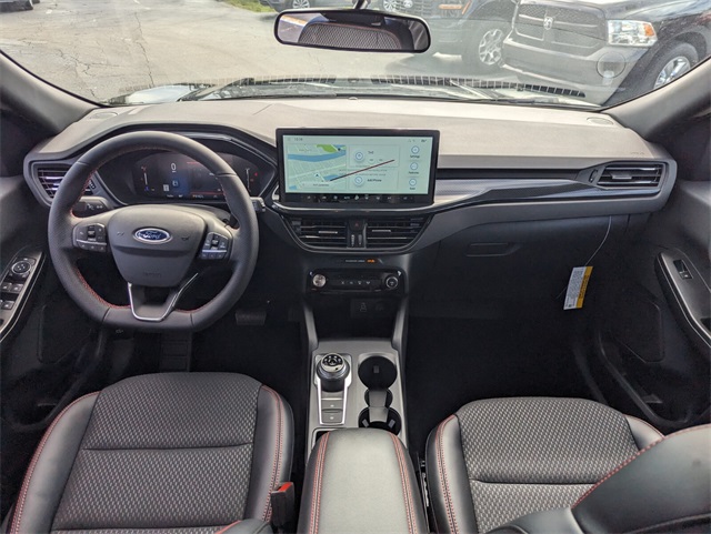 2026 Ford Escape ST-Line photo 9