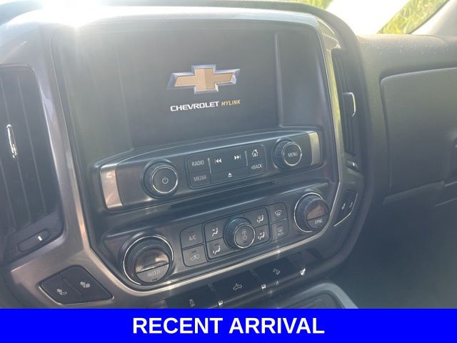 2017 Chevrolet Silverado 1500 LT photo 12