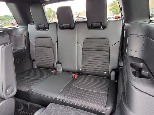 2025 Nissan Pathfinder Rock Creek photo 11