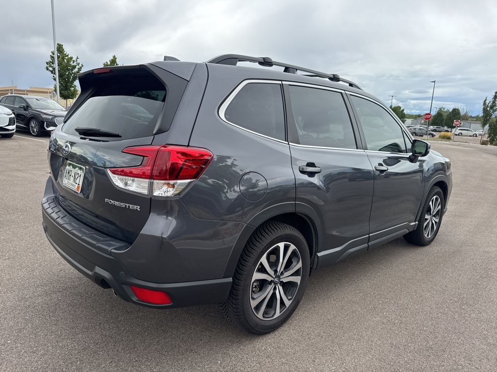 2021 Subaru Forester Limited photo 3