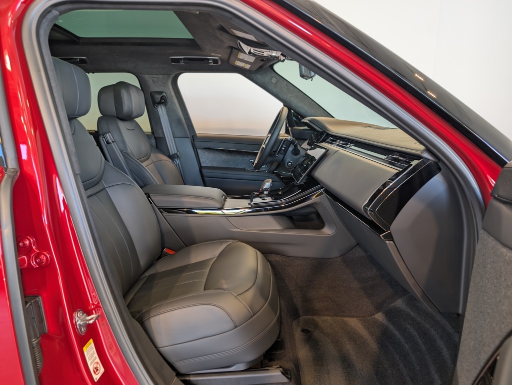 2025 Land Rover Range Rover Sport Autobiography photo 24