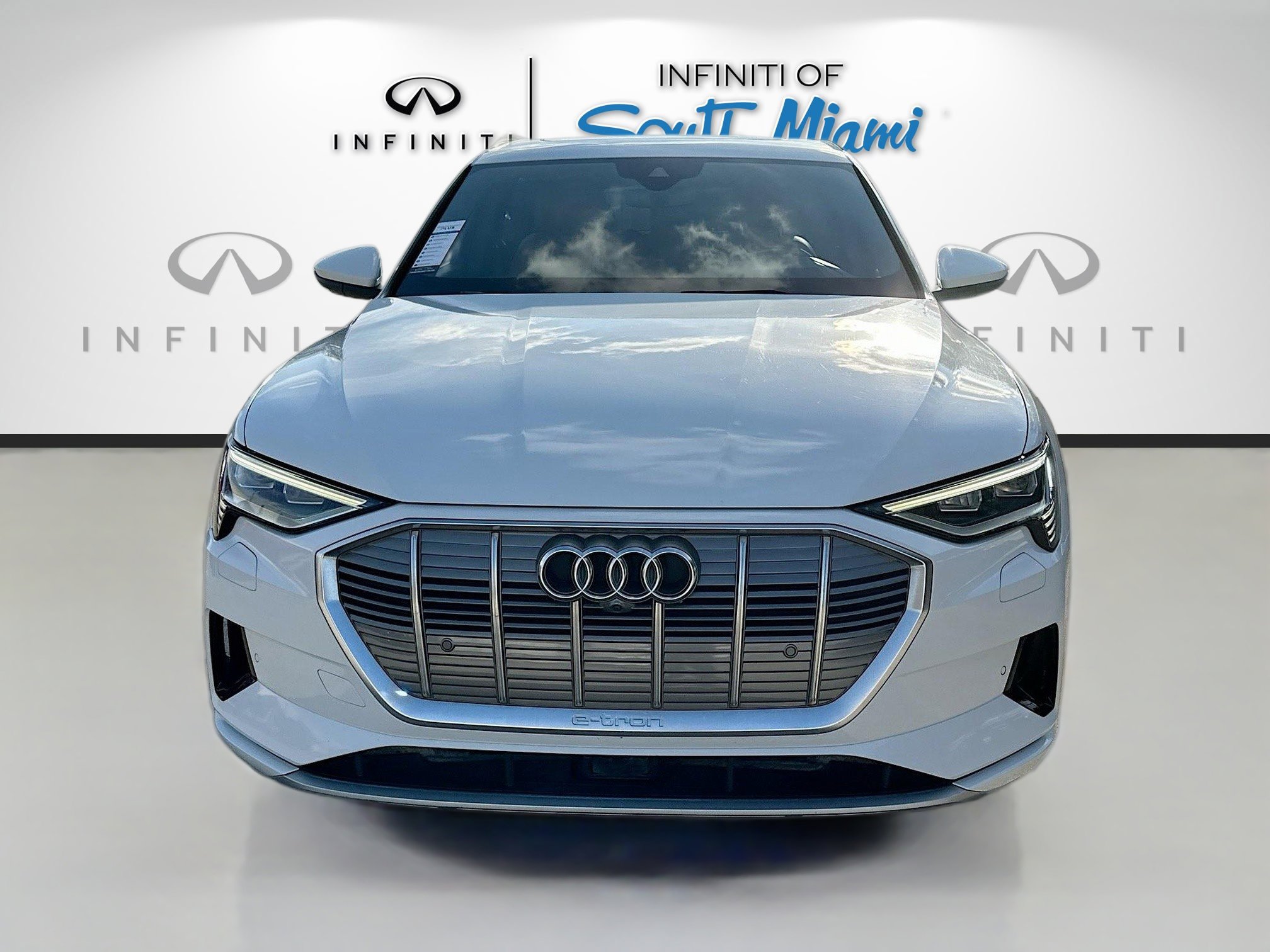 Used 2019 Audi e-tron Prestige with VIN WA1VAAGE6KB013153 for sale in Palmetto Bay, FL