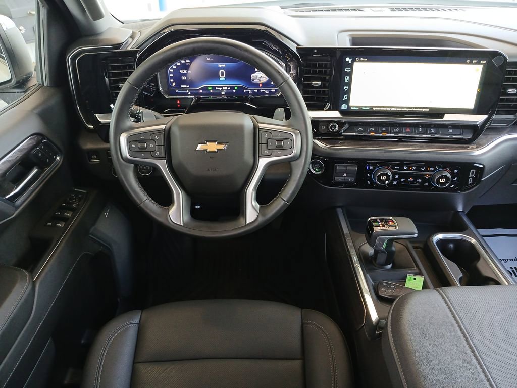 2025 Chevrolet Silverado 1500 LTZ photo 11