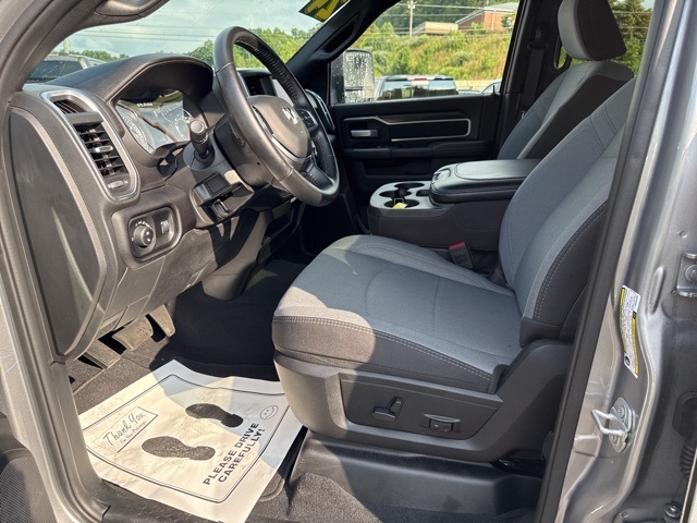2024 Ram 2500 Big Horn photo 16