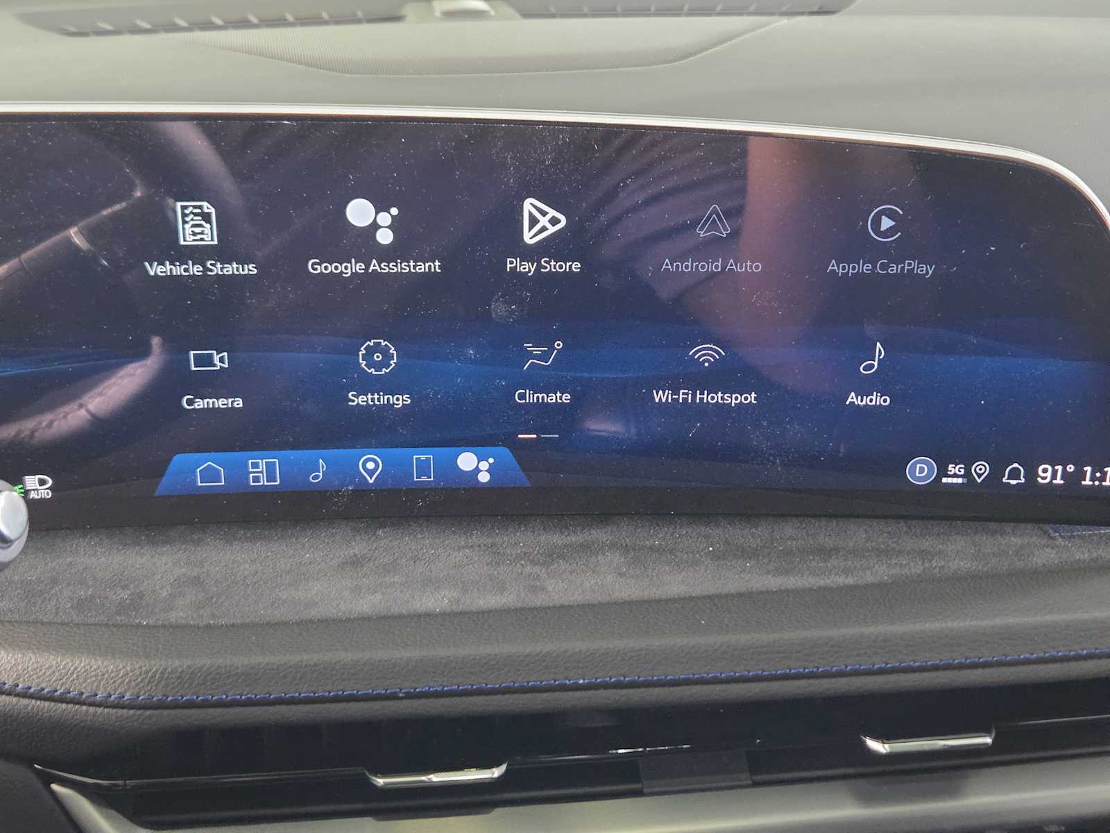 2025 Cadillac XT4 Sport photo 11