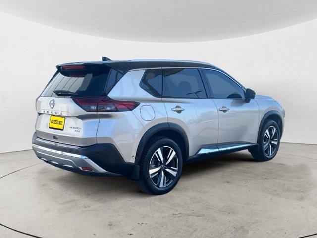 2022 Nissan Rogue Platinum photo 5