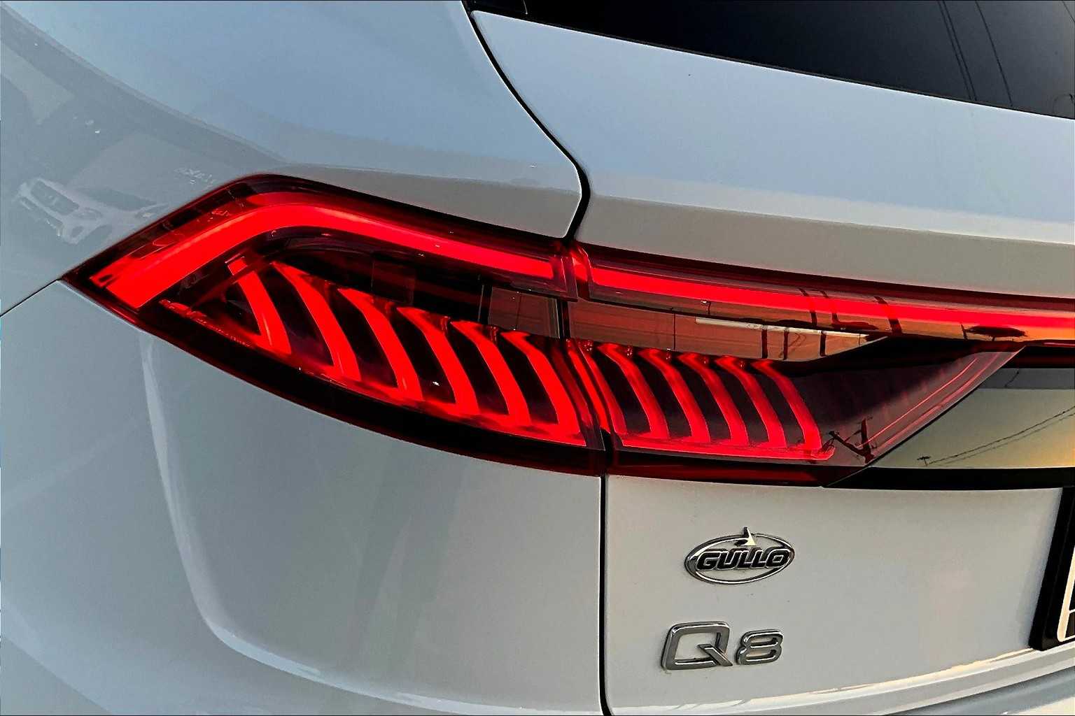 2019 Audi Q8 line Prestige photo 22