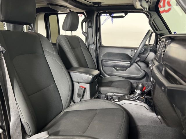 2022 Jeep Gladiator Willys photo 23