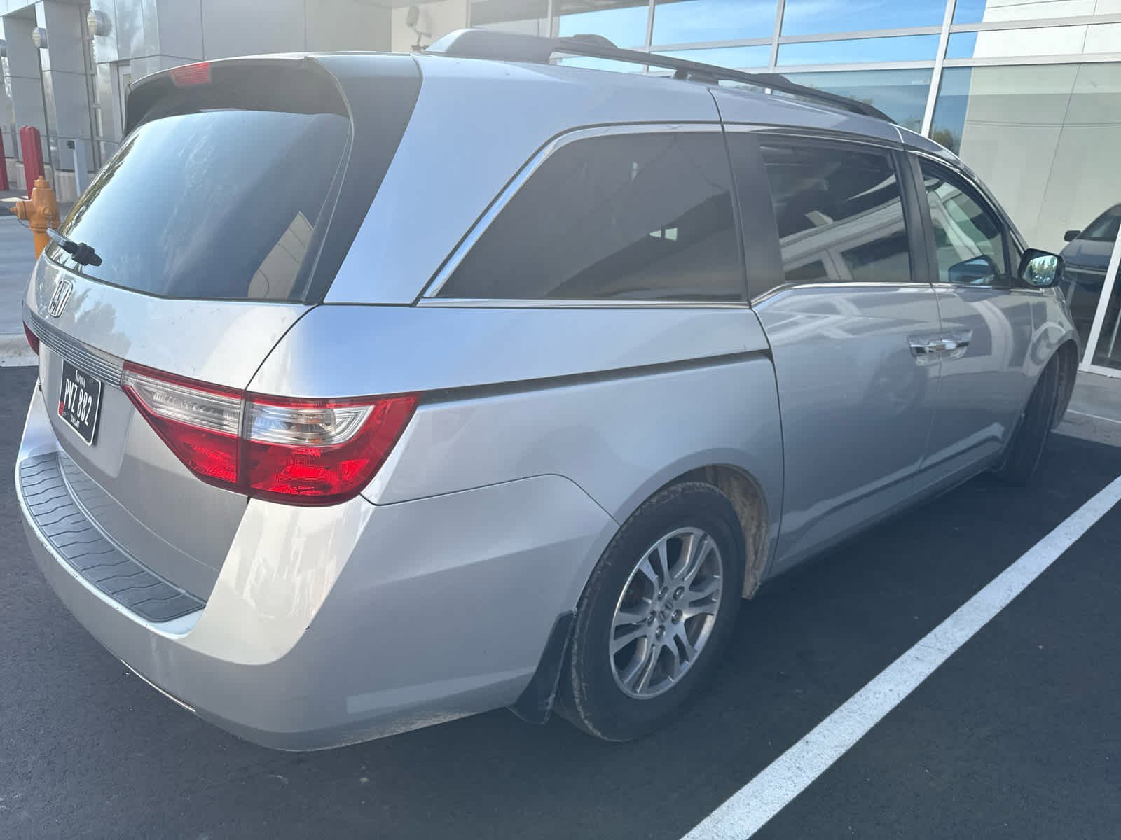 Used 2012 Honda Odyssey EX-L with VIN 5FNRL5H62CB010880 for sale in Golden Valley, MN