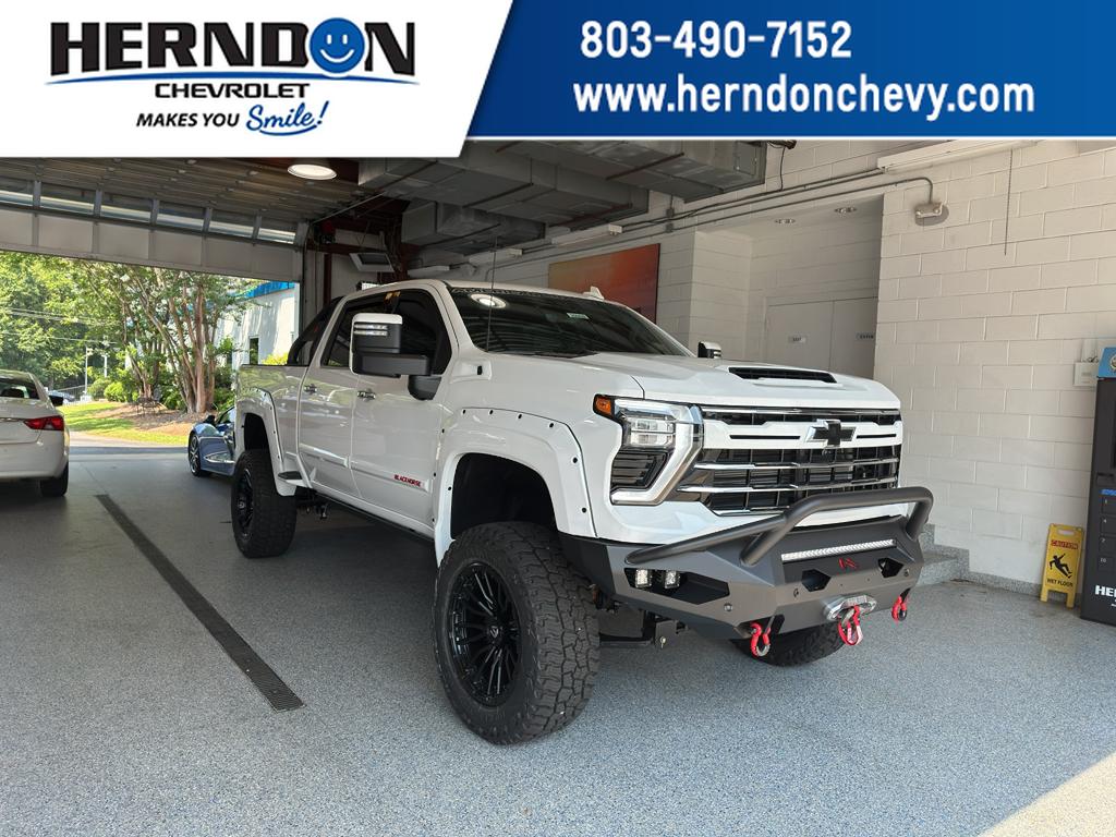 2025 Chevrolet Silverado 2500HD LTZ's photo