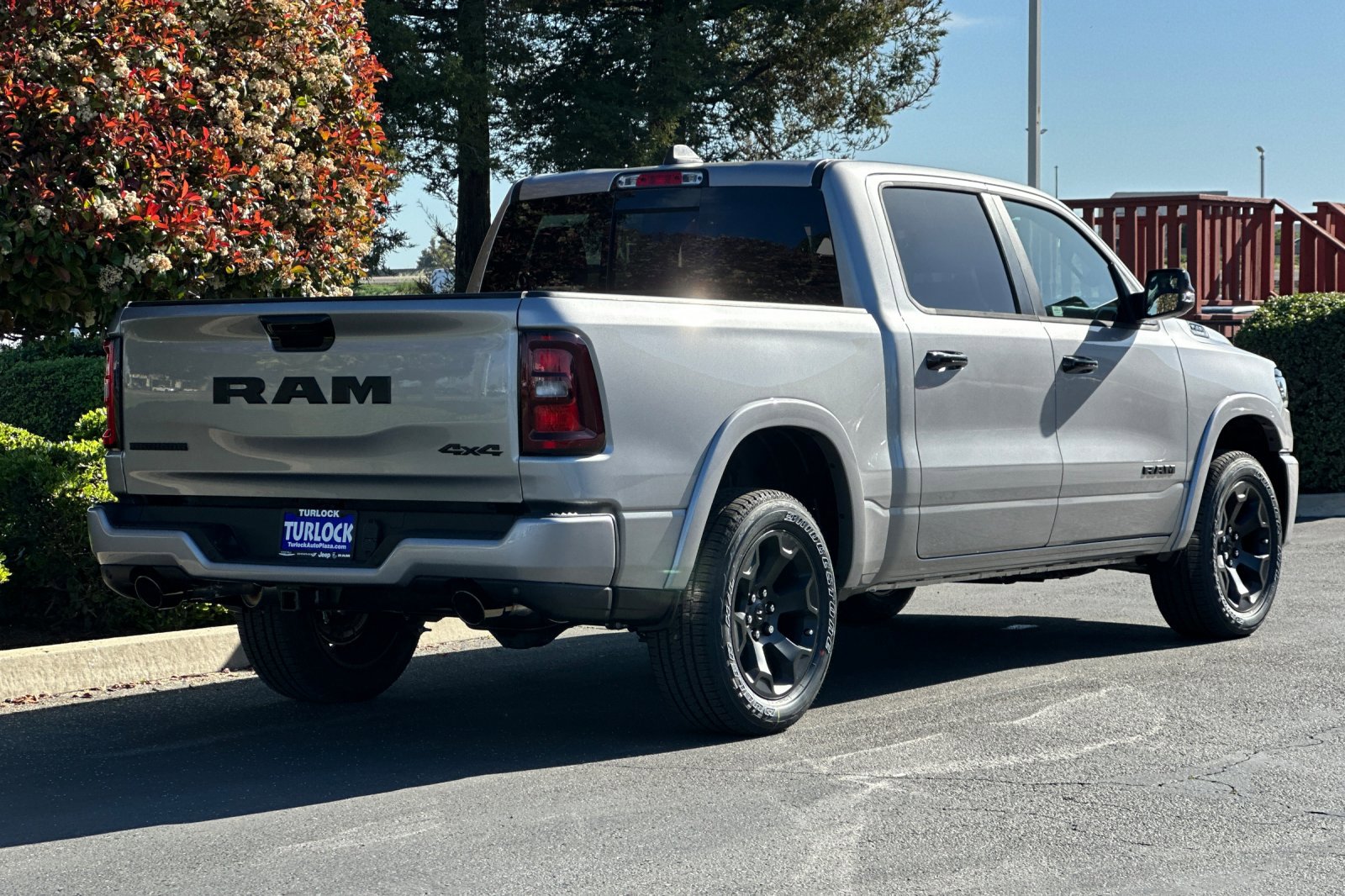 2025 Ram 1500 Big Horn photo 4