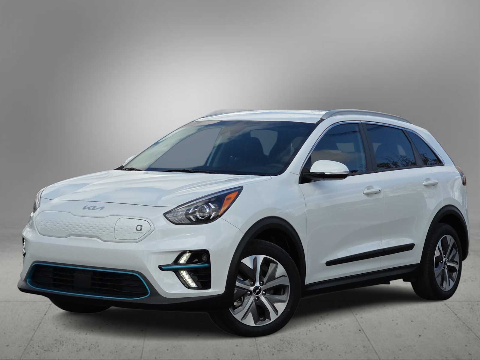 2022 Kia Niro EX's photo