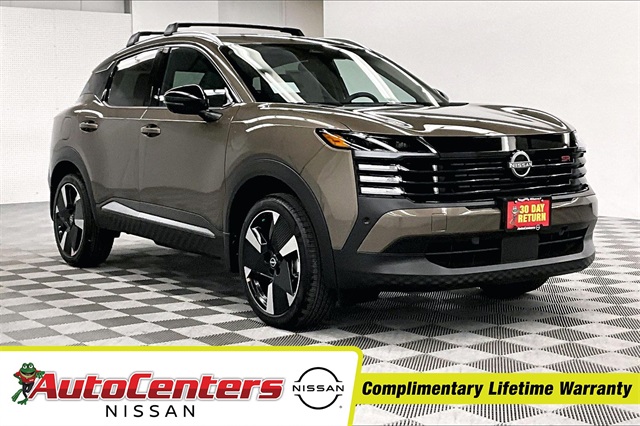 2026 Nissan KICKS SR AWD's photo