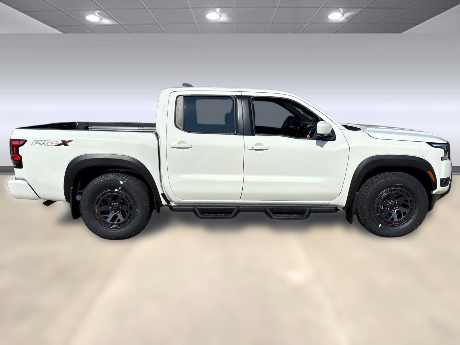 2026 Nissan Frontier Crew Cab PRO-X photo 8