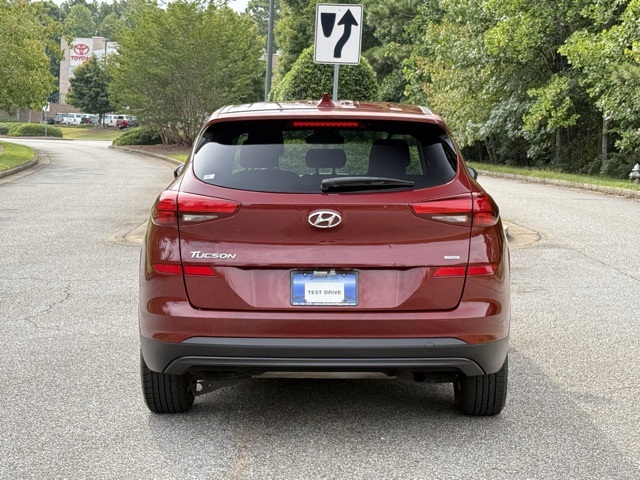 2019 Hyundai Tucson SE photo 2