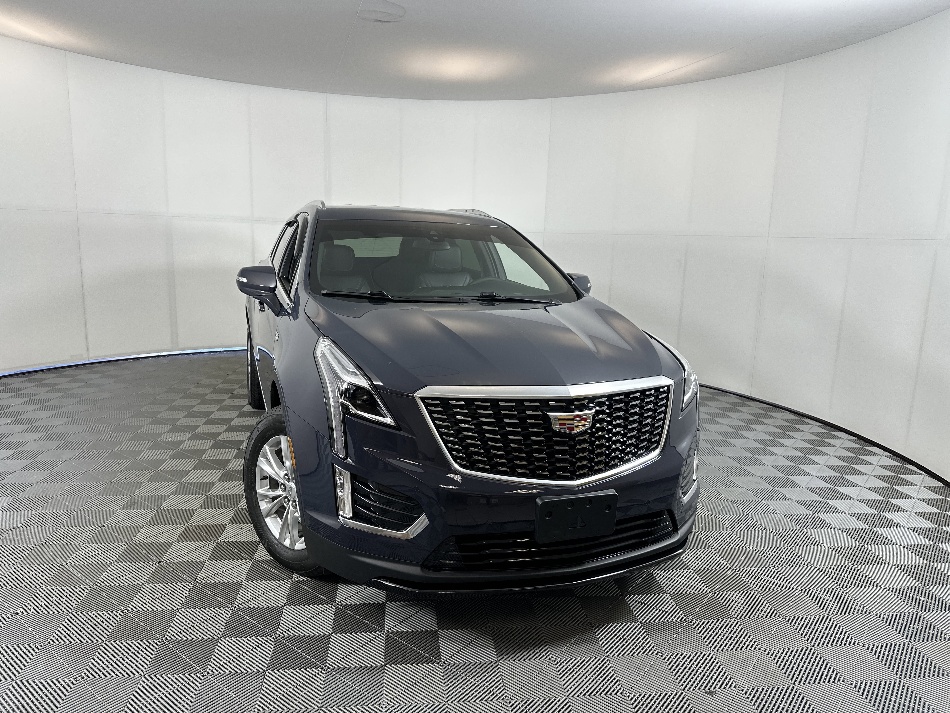 2025 Cadillac XT5 Luxury's photo