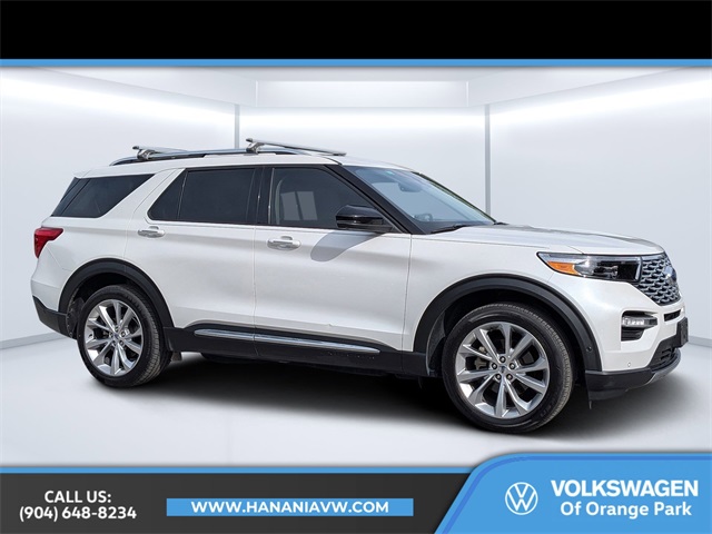 2021 Ford Explorer Platinum's photo