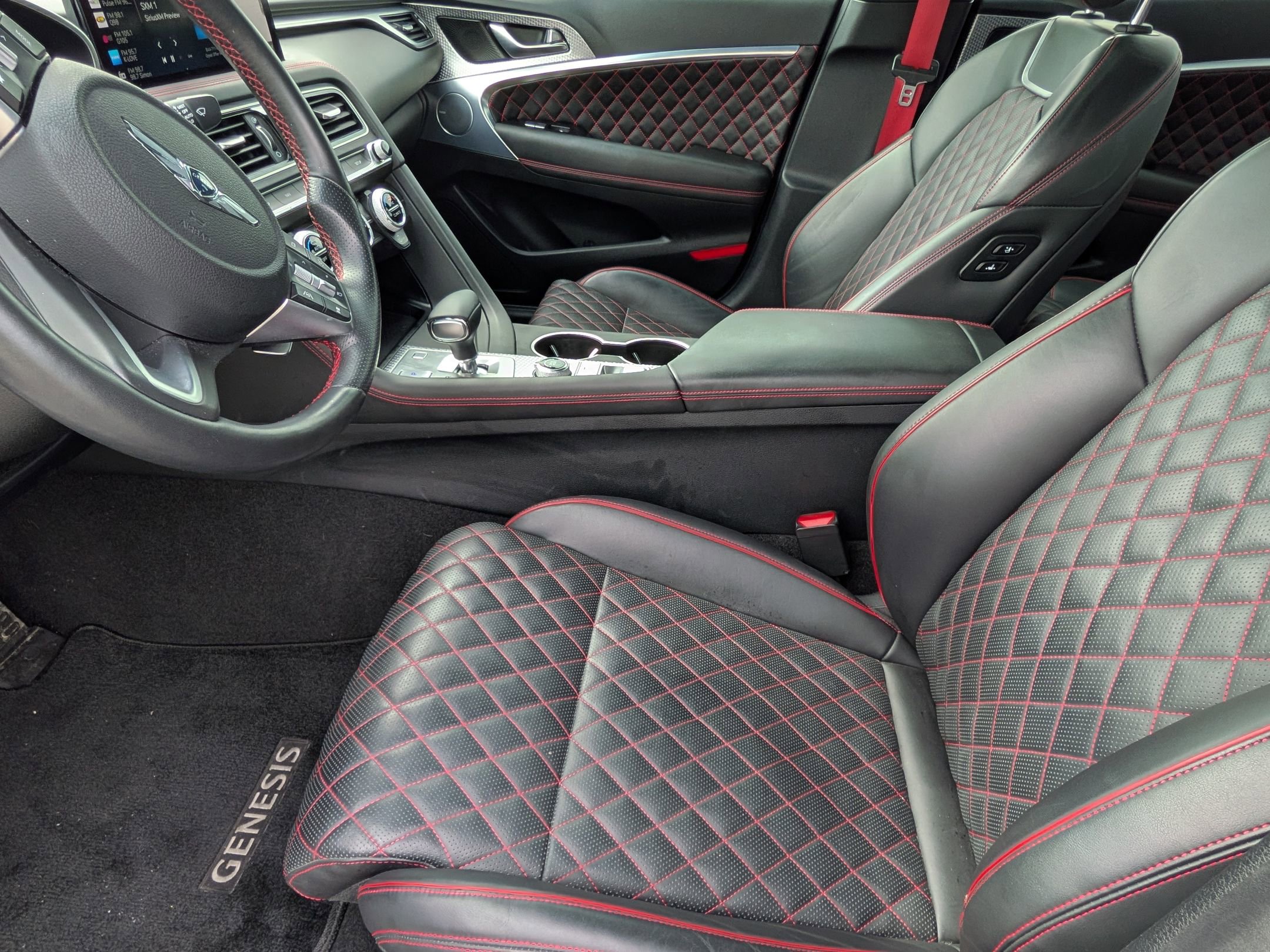 2023 Genesis G70 3.3T Sport Prestige photo 14