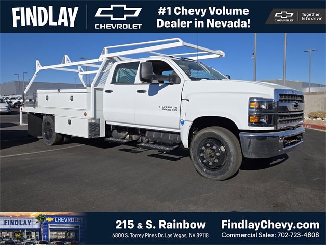 2024 Chevrolet Silverado 4500 Medium Duty Chassis Cab Work Truck's photo