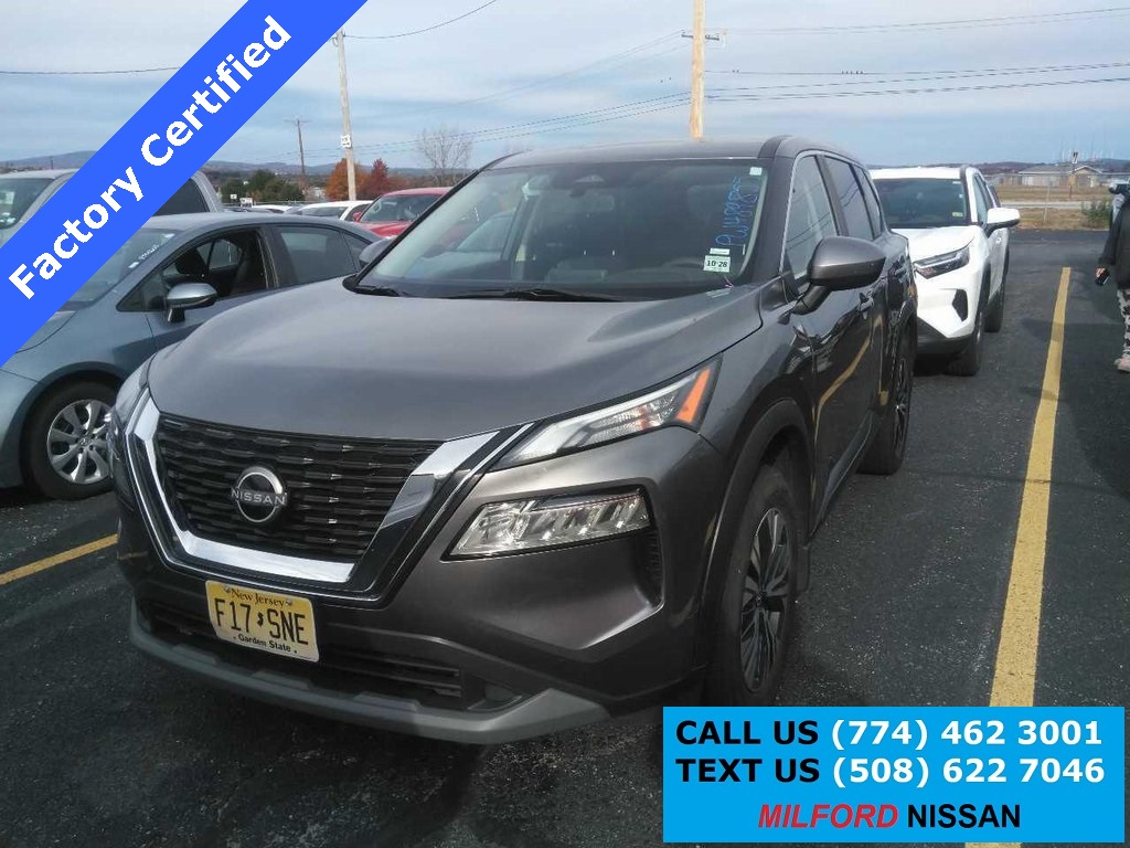 2023 Nissan Rogue SV's photo