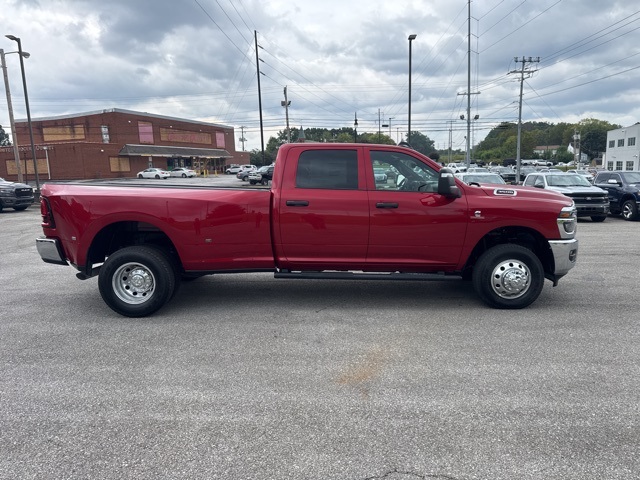 2026 Ram 3500 Tradesman photo 8