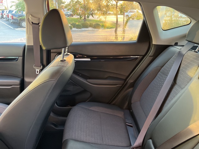 2021 Kia Seltos S photo 13