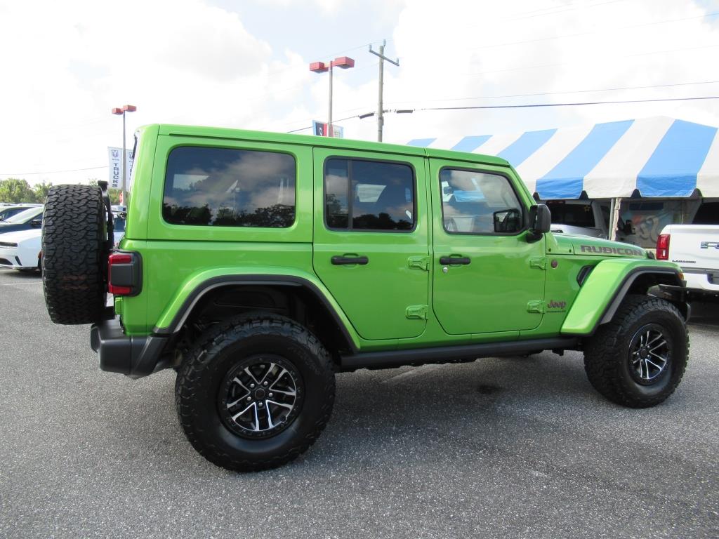 2025 Jeep Wrangler Rubicon photo 6