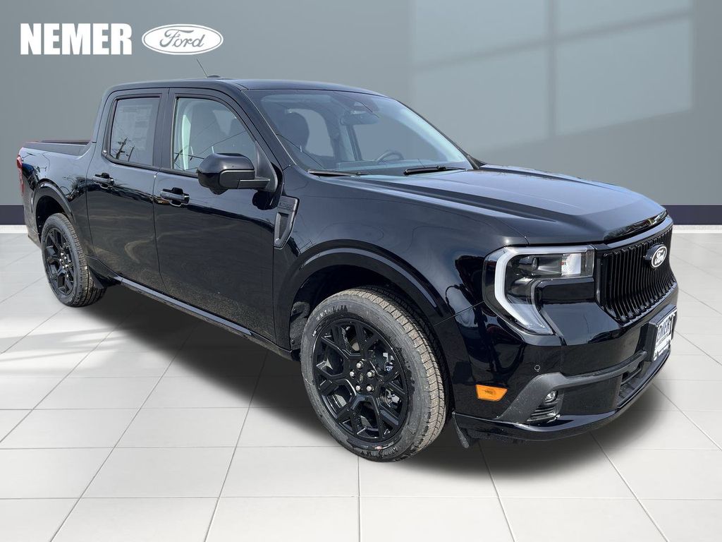 2025 Ford Maverick Lobo's photo