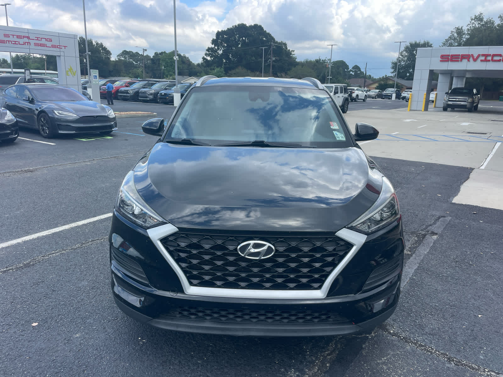 2021 Hyundai Tucson Value photo 2