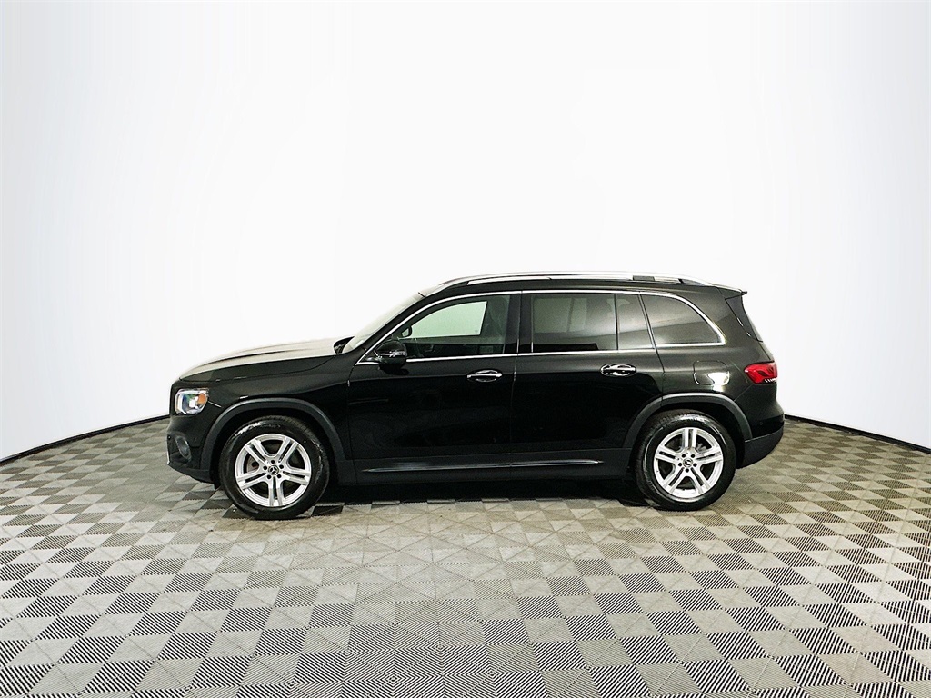 2021 Mercedes Benz GLB 350e photo 3