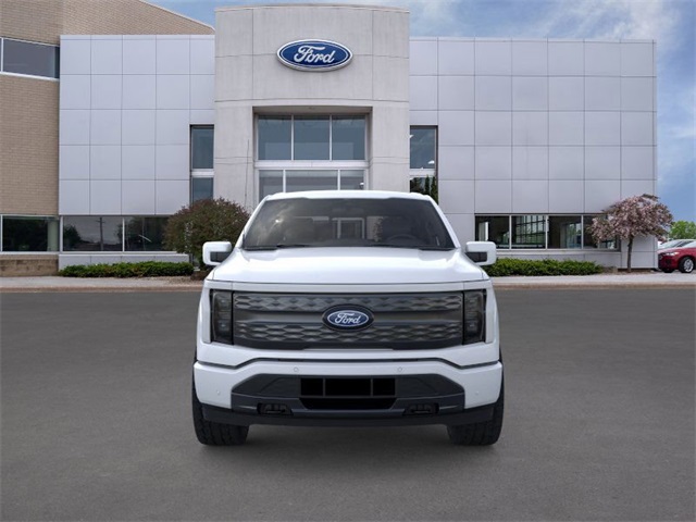 2025 Ford F-150 Lightning Lariat photo 6