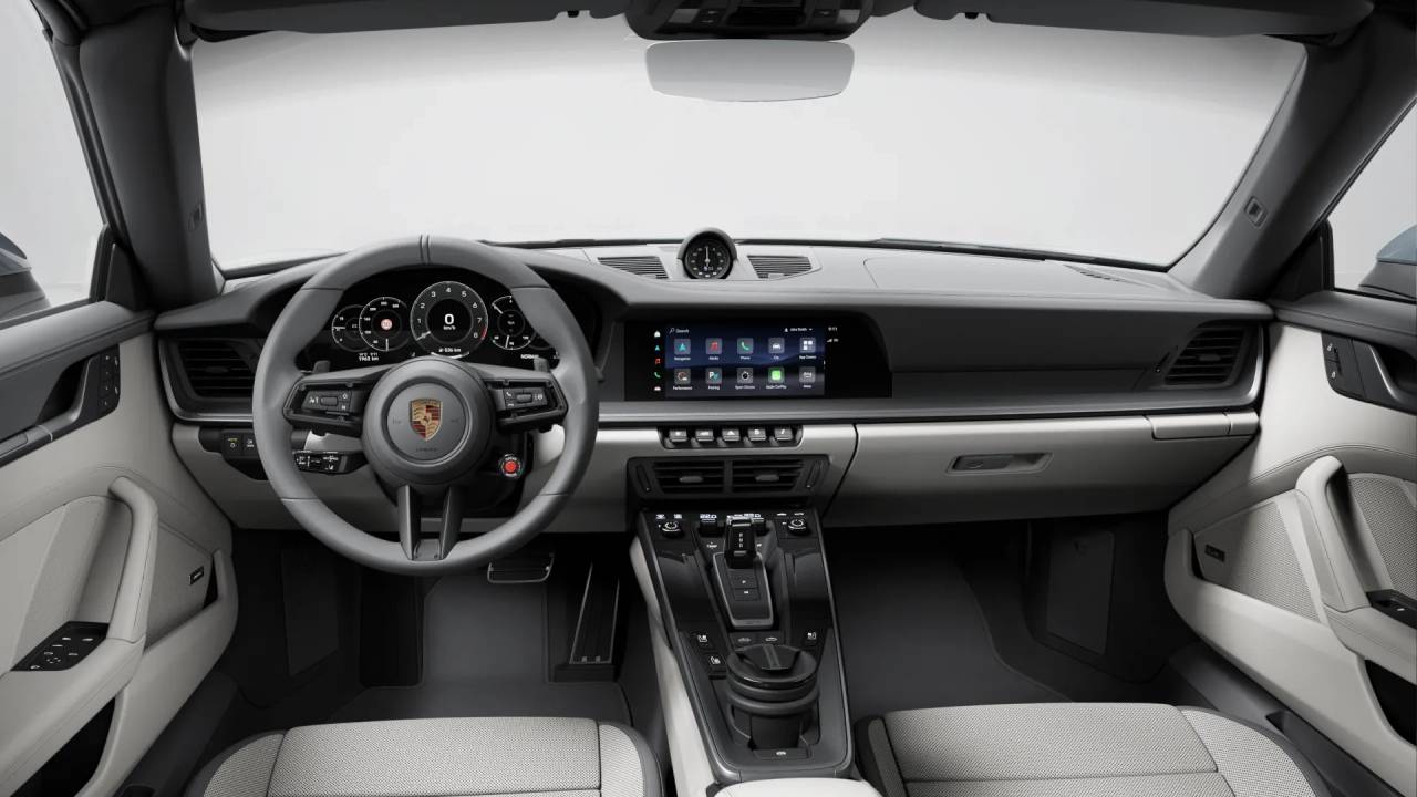 2026 Porsche 911 Cabriolet photo 10