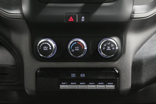 2024 Ram 3500 Tradesman photo 28