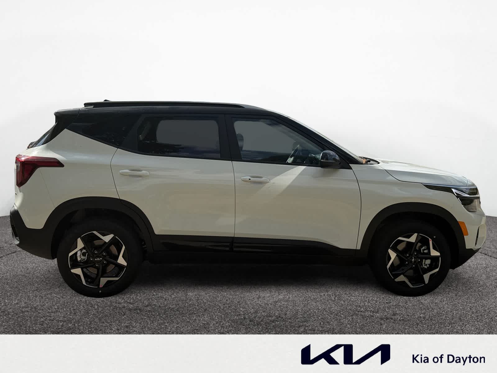 2026 Kia Seltos S photo 6