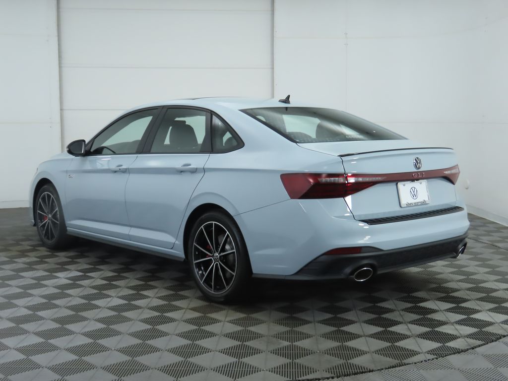 2026 Volkswagen Jetta GLI 2.0T Autobahn photo 3