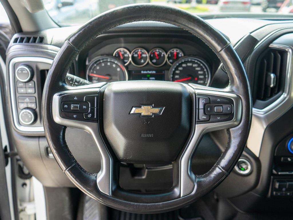 2020 Chevrolet Silverado 1500 LT photo 14