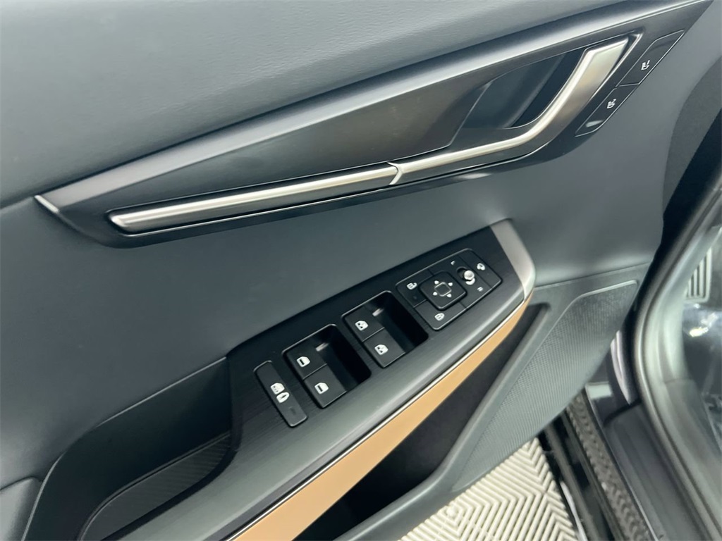 2025 Kia EV6 Wind photo 15